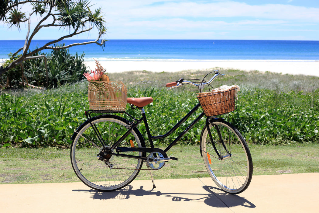 REID CYCLES Ladies Classic 7-Speed Vintage Bike Black