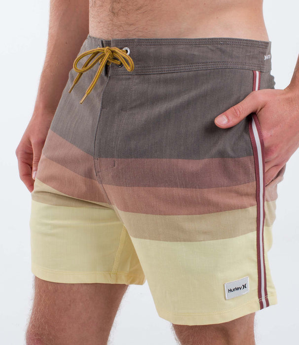HURLEY Men's Phantom Naturals Sessions 16 Boardshort