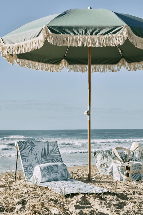 OZTRAIL Beach Mat Chair - Green - Adventure HQ