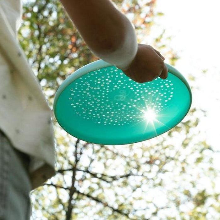 QUUT Flying Disc | Stable In The Air | Comfortable in The Hand | 2 Functions: Flying Disc Or Sand Sifter - Adventure HQ